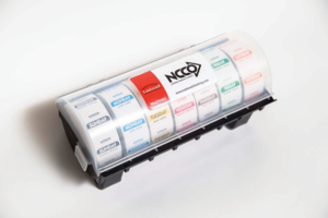 DAY LABEL DISPENSER INCLUDES7 ROLLS OF 1" REMOVABLE LABELS